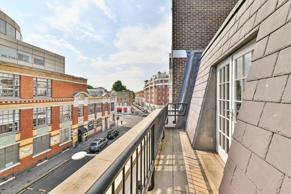 3 Bedroom Penthouse With Balcony Apartamento Londres